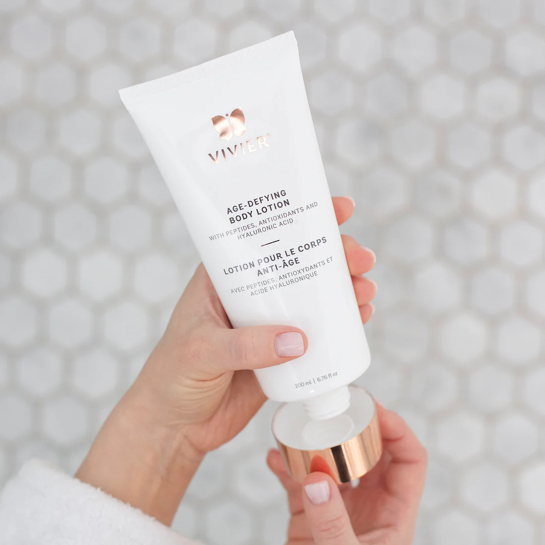 Vivier Age-Defying Body Lotion - Image 4